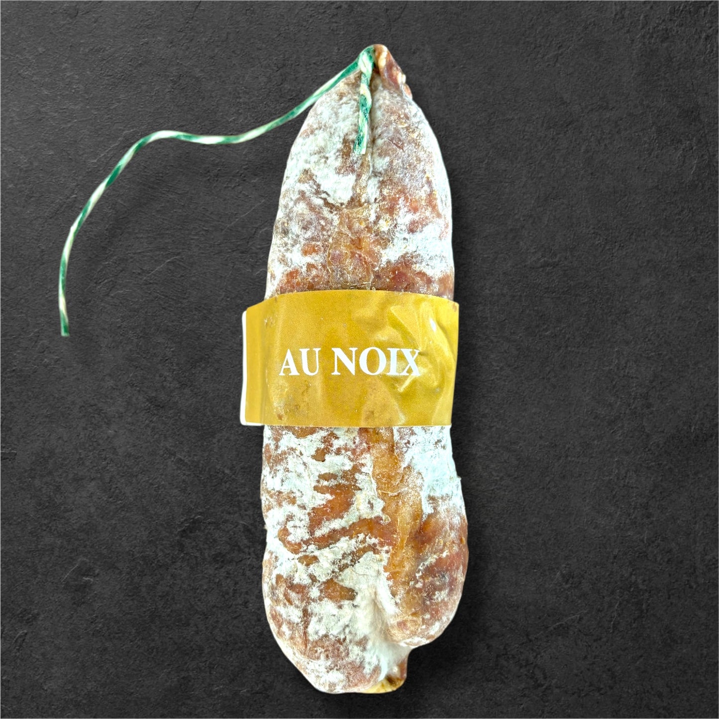 Saucisson au noix đ„